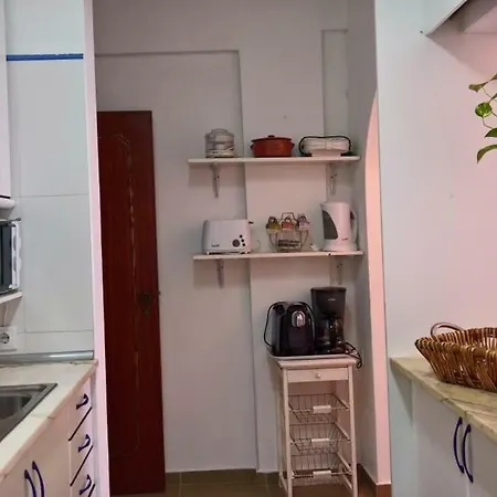 Alojamento Urbamarjd Quarteira